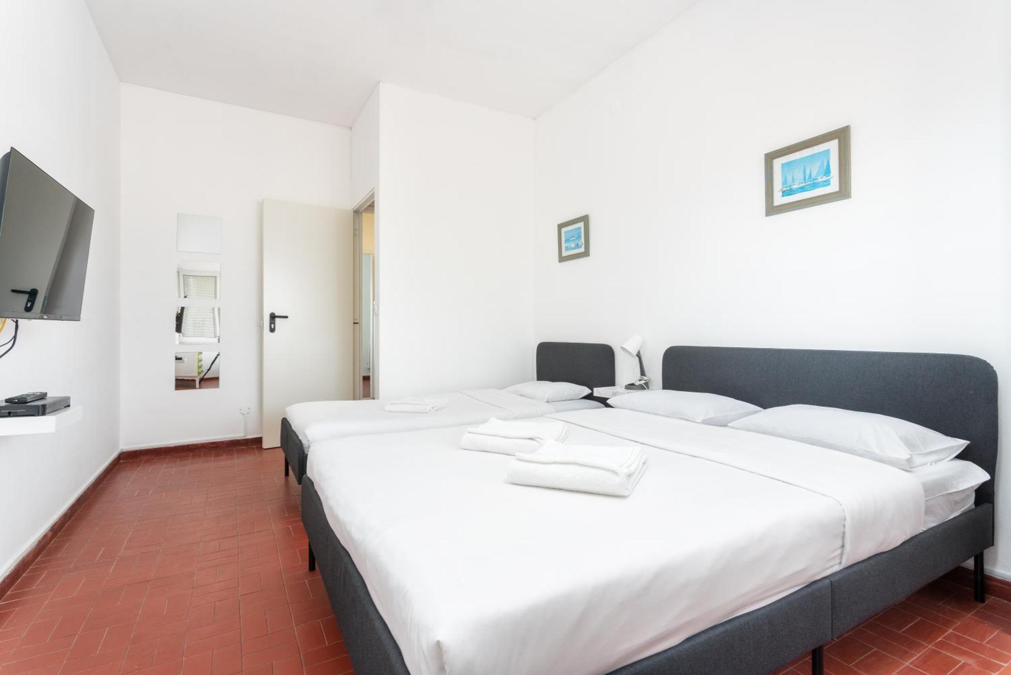 Blife Faro Beach Hostel & Rooms Exterior foto